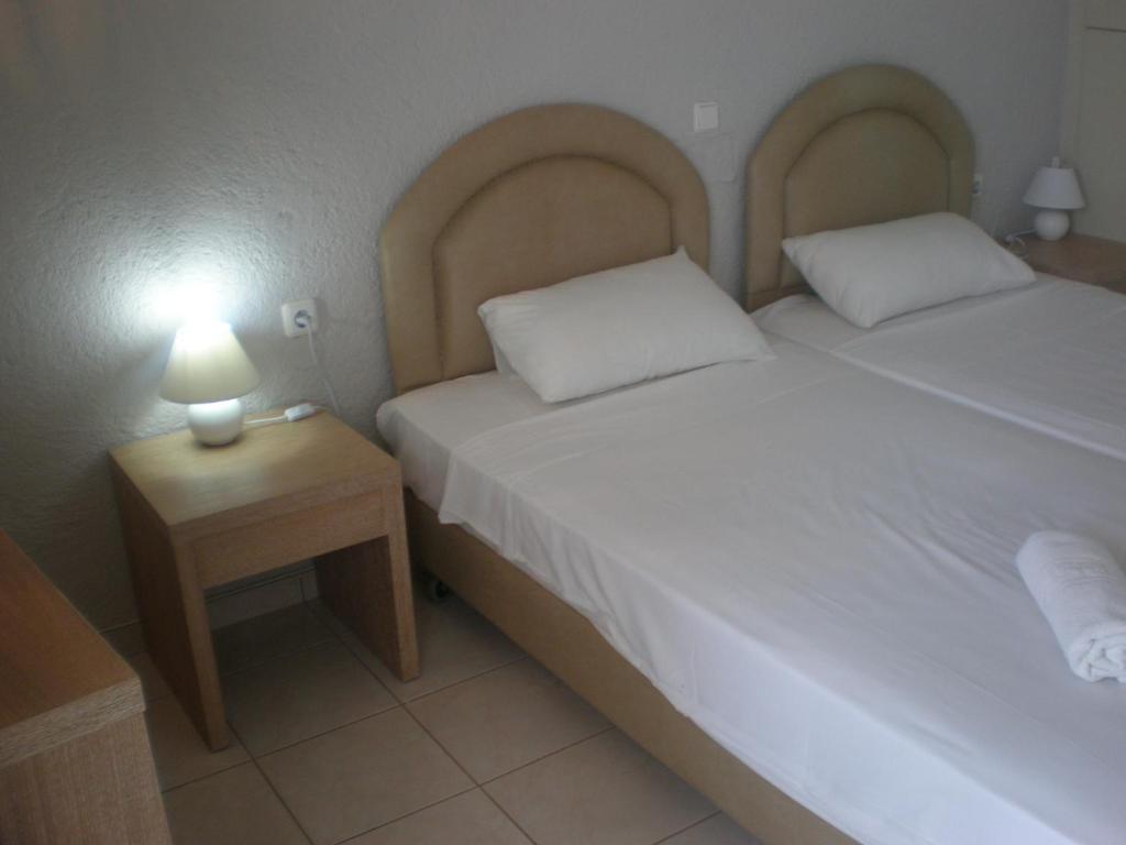 Kalypso Hotel (Adults Only) Elounda Rum bild